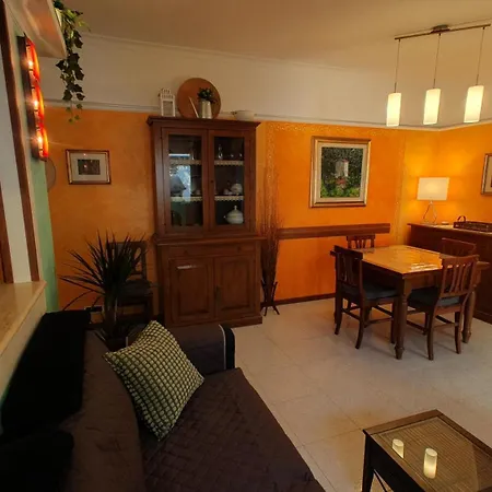 Lilli Urban Garden - Private Garden And Reserved Free Parking In Detached House Surrounded By The Greenery Of Apartment *
