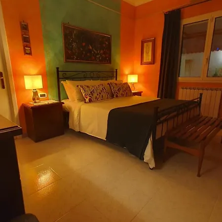 Apartment Lilli Urban Garden - Private Garden And Reserved Free Parking In Detached House Surrounded By The Greenery Of *